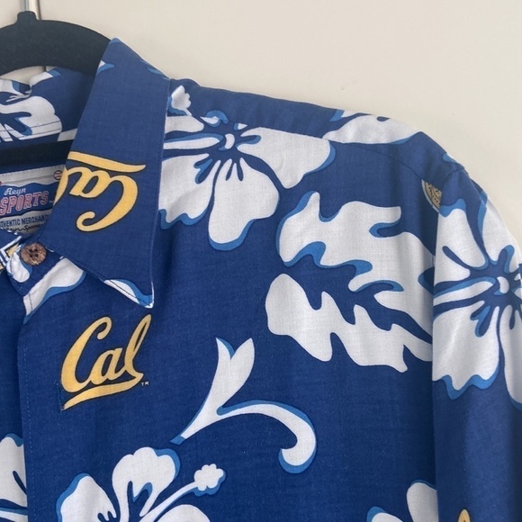 Reyn Spooner NCAA UC Berkeley Golden Bears Hawaiian Shirt - Picture 3 of 11